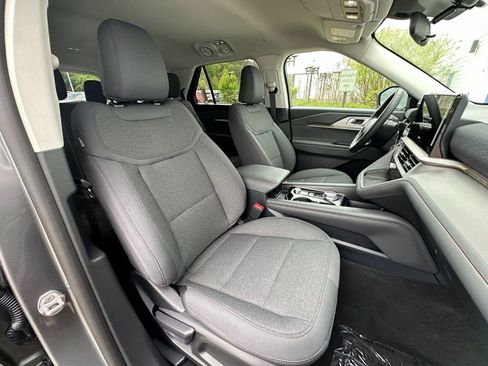 New 2026 Ford Explorer Active AWD/4WD image 21