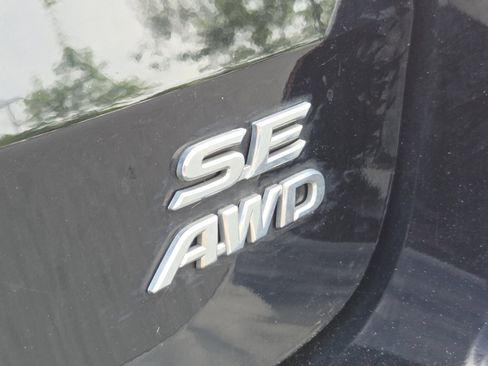 Used 2019 Toyota Sienna SE w/ SE Preferred Package AWD/4WD image 14