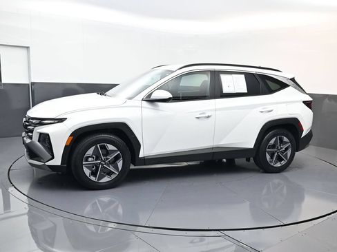 Certified 2026 Hyundai Tucson SEL Plus FWD image 7