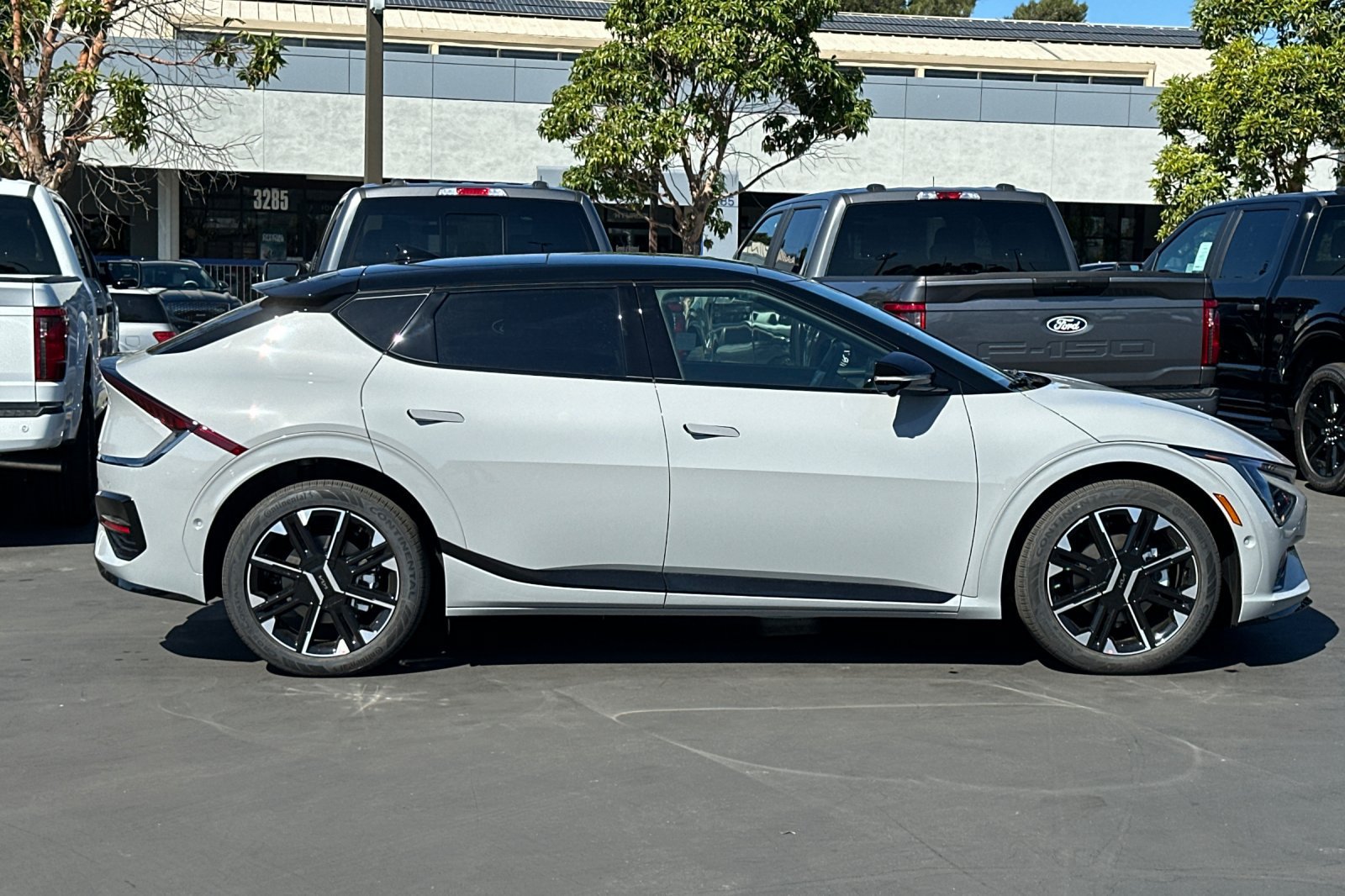 New 2026 Kia EV6 GT-Line AWD/4WD image 3
