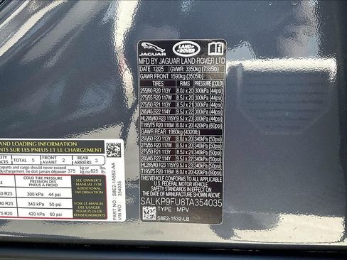 New 2026 Land Rover Range Rover SE image 8