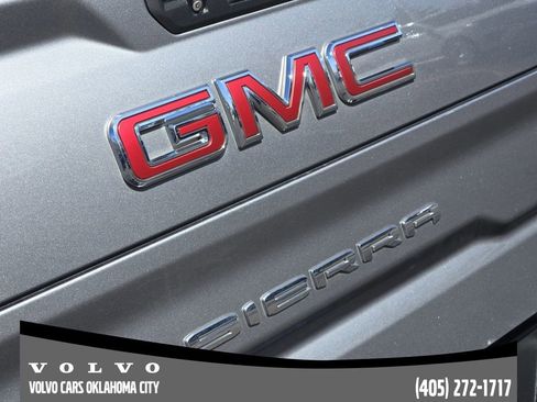 Used 2020 GMC Sierra 1500 SLT image 12