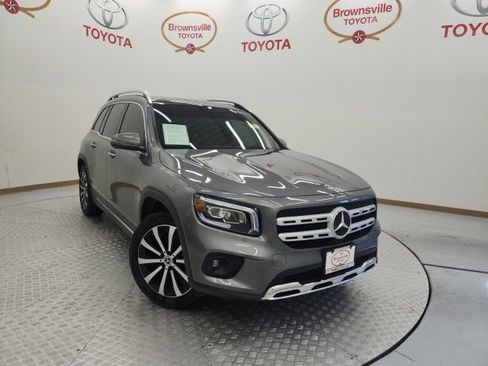Used 2022 Mercedes-Benz GLB 250 image 1
