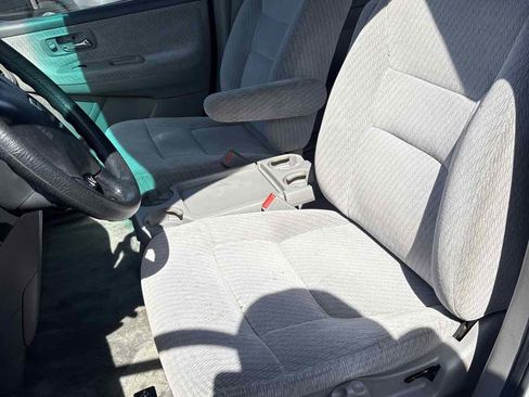 Used 2004 Honda Odyssey LX image 5