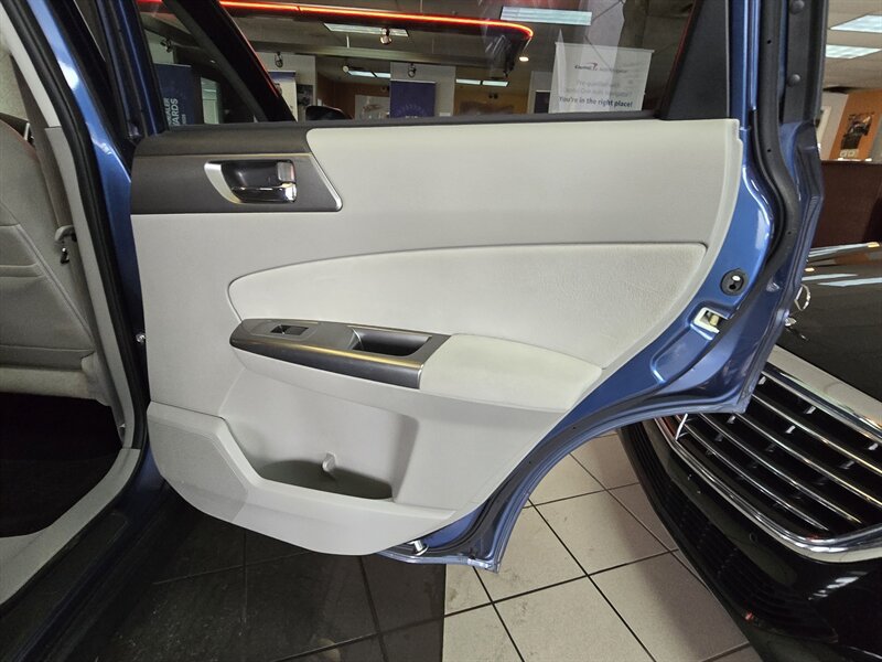 Used 2013 Subaru Forester 2.5XT Touring AWD/4WD image 15