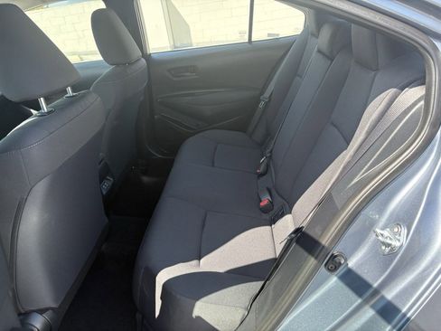 Used 2025 Toyota Corolla LE image 13