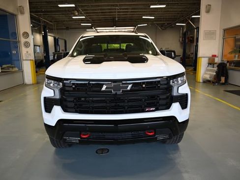 New 2026 Chevrolet Silverado 1500 LT Trail Boss w/ LT Trail Boss Premium Package AWD/4WD image 2