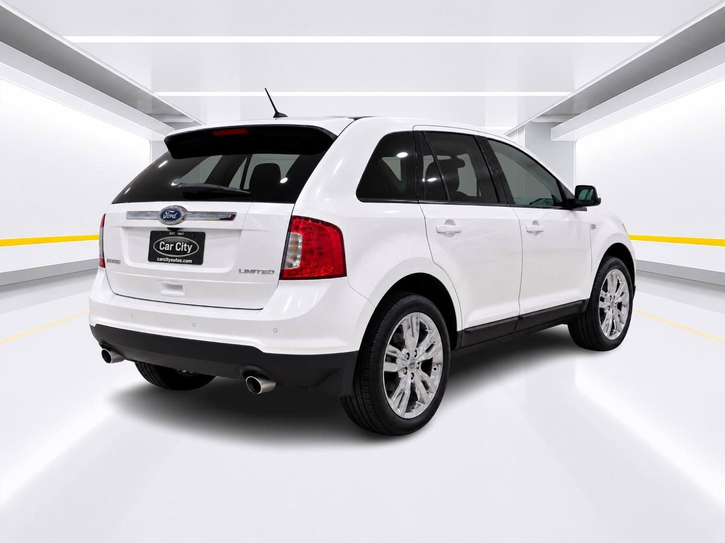 Used 2014 Ford Edge Limited w/ Equipment Group 301A FWD image 5