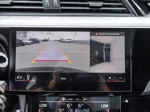Certified 2024 Audi Q8 e-tron Premium Plus AWD/4WD image 18