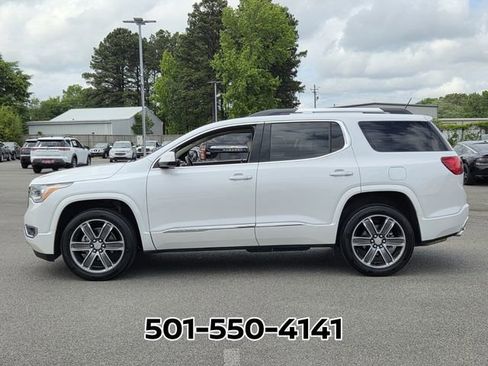 Used 2019 GMC Acadia Denali w/ Technology Package FWD image 2