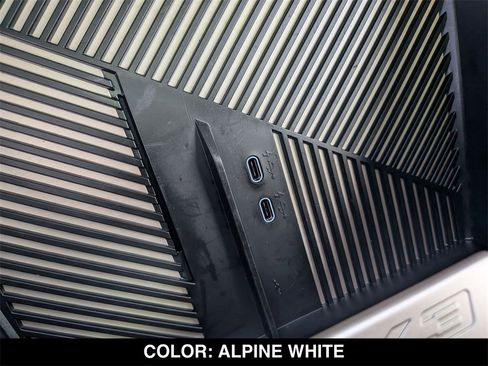 Used 2025 BMW X3 xDrive30i w/ Convenience Package image 22