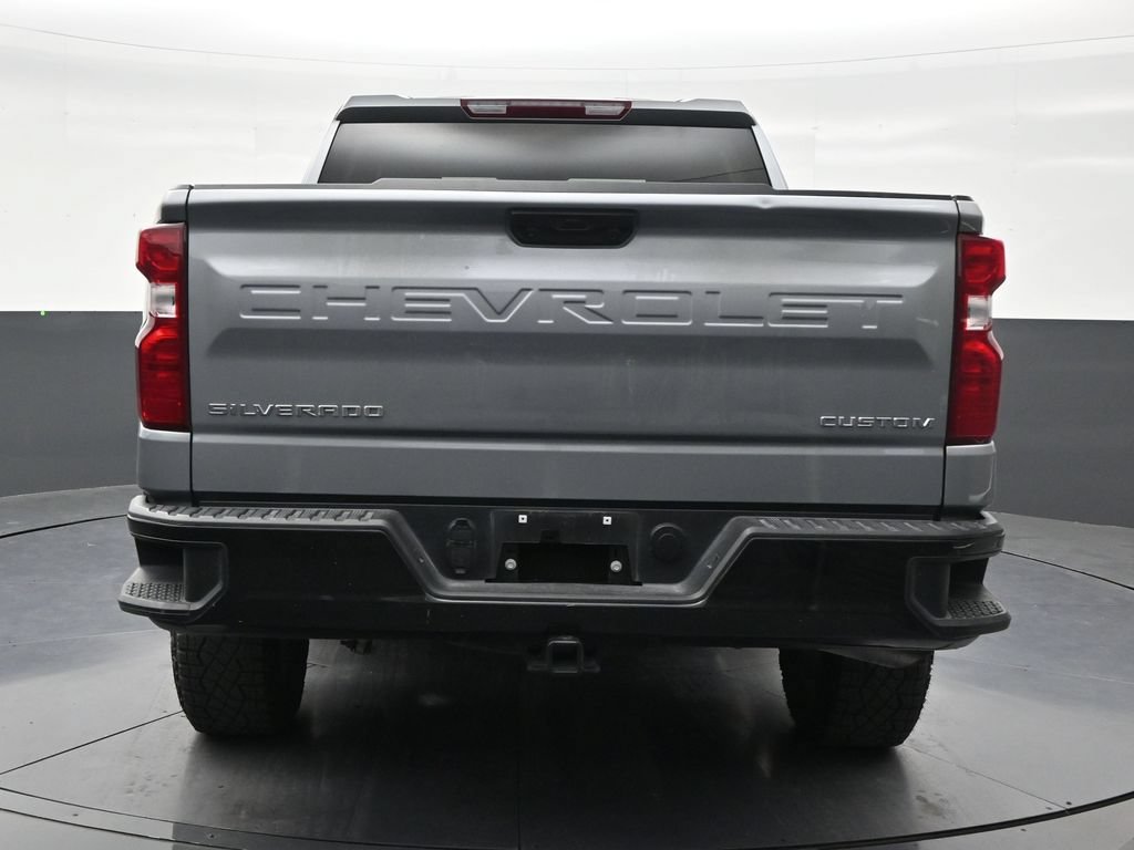 Used 2025 Chevrolet Silverado 1500 Custom Trail Boss AWD/4WD image 4