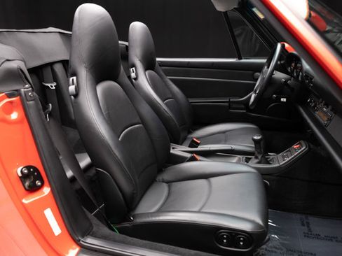 Used 1997 Porsche 911 Carrera RWD image 10