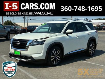 Used 2024 Nissan Pathfinder Platinum