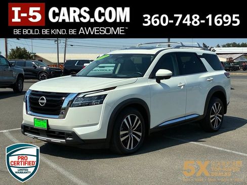 Used 2024 Nissan Pathfinder Platinum AWD/4WD image 1