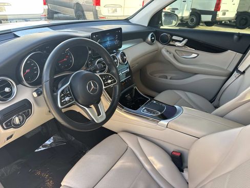 Certified 2022 Mercedes-Benz GLC 300 image 31