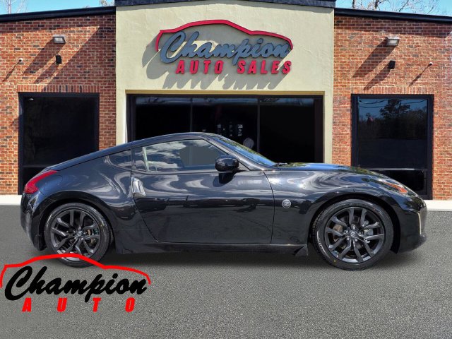 Used 2020 Nissan 370Z Coupe RWD image 3