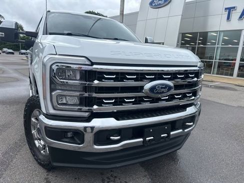 Used 2023 Ford F250 Lariat w/ Chrome Package AWD/4WD image 5