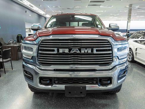 Used 2019 RAM 3500 Laramie AWD/4WD image 2