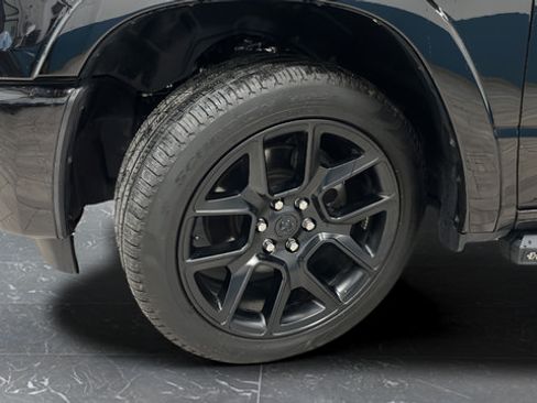 Used 2025 RAM 1500 Laramie w/ Night Edition AWD/4WD image 39