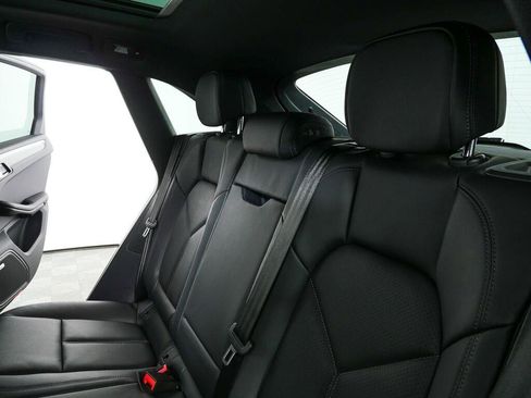 Used 2026 Porsche Macan Turbo AWD/4WD image 22