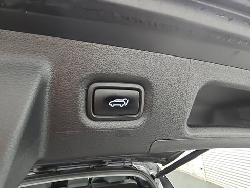 Used 2022 Hyundai Santa Fe Limited image 34