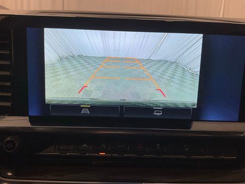 Used 2022 Chevrolet Silverado 1500 RST w/ Diesel Off-Road Package image 9