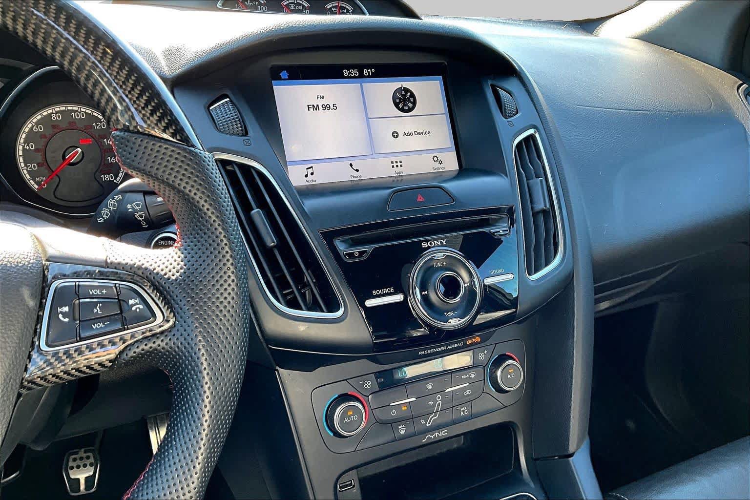 Used 2017 Ford Focus ST w/ Equipment Group 401A FWD image 7