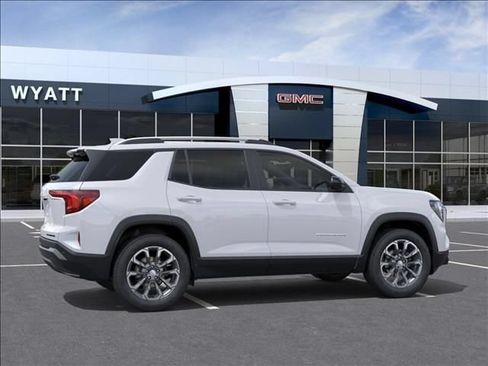 New 2026 GMC Terrain Elevation w/ Elevation Premium Package AWD/4WD image 6