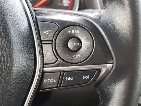 Certified 2018 Toyota Camry XSE FWD image 30