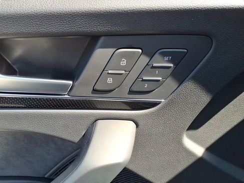 Used 2025 Audi SQ5 Premium Plus w/ Premium Plus Package image 23