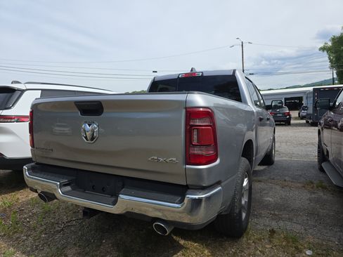 Used 2024 RAM 1500 Big Horn AWD/4WD image 2