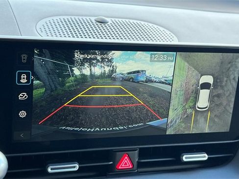 Used 2025 Hyundai Ioniq 5 Limited image 25