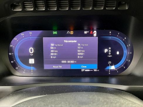 Used 2023 Volvo XC90 B6 Plus image 28