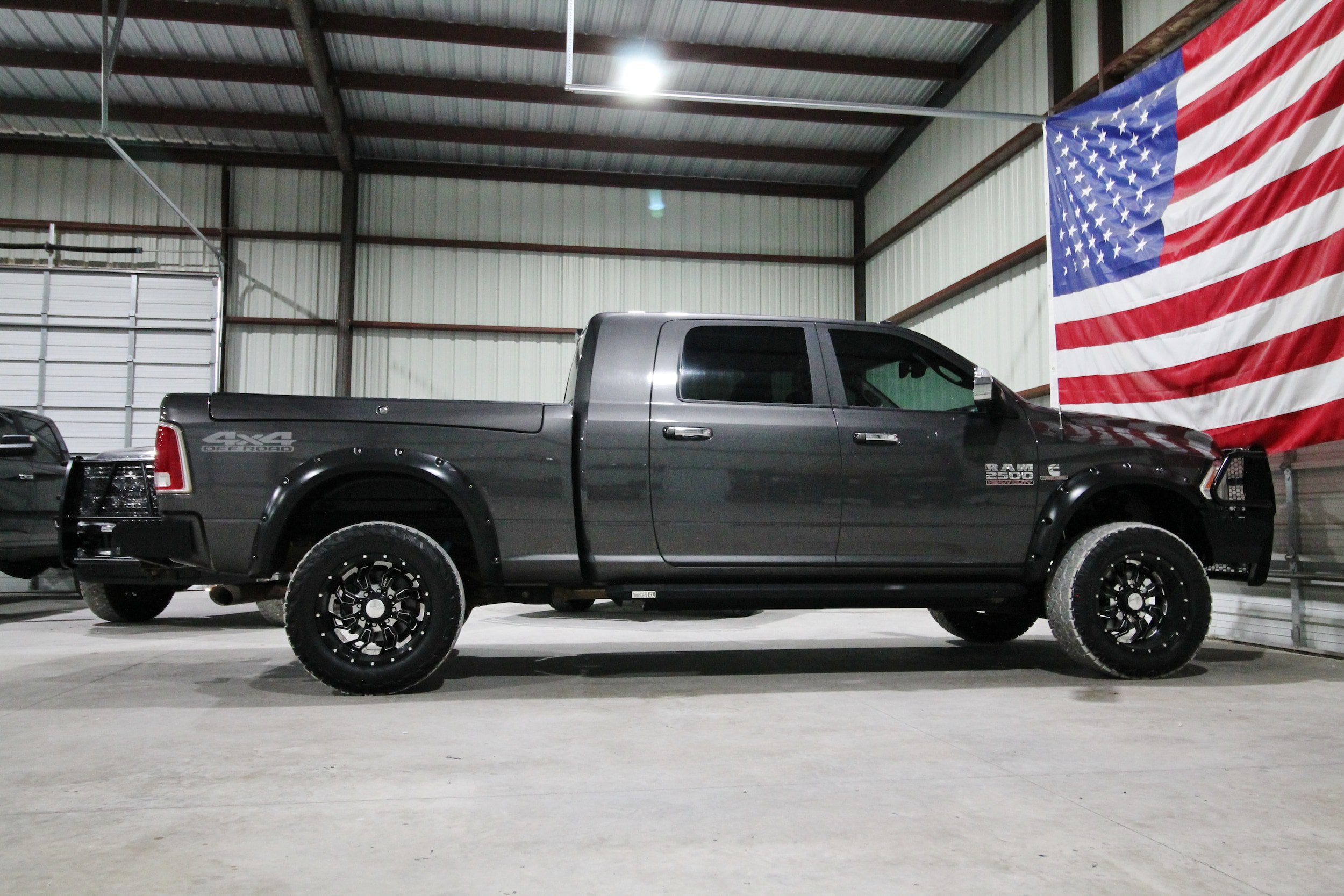 Used 2018 RAM 2500 Laramie w/ Off Road Package AWD/4WD image 14