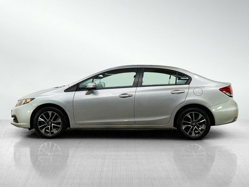 Used 2015 Honda Civic EX image 2
