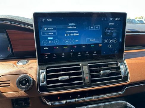 Used 2022 Lincoln Navigator Reserve image 32