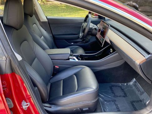 Used 2018 Tesla Model 3 Long Range image 32