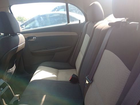 Used 2011 Chevrolet Malibu LS image 7