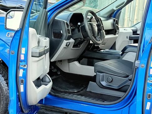 Used 2017 Ford F150 XL w/ Equipment Group 101A Mid AWD/4WD image 13