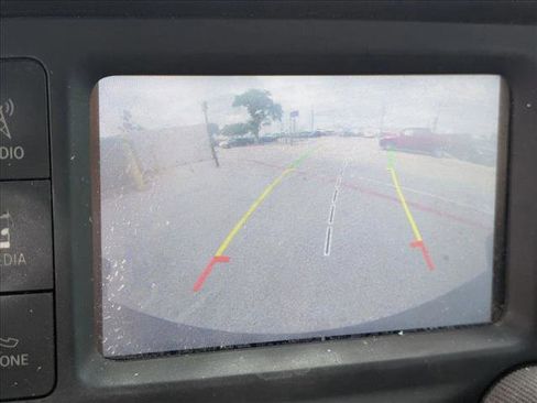 Used 2018 Jeep Wrangler Unlimited Sport image 10