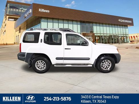 Used 2015 Nissan Xterra S w/ Value Package image 9