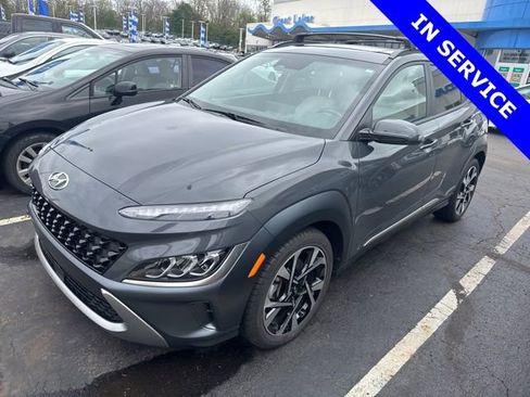 Used 2023 Hyundai Kona Limited AWD/4WD image 3