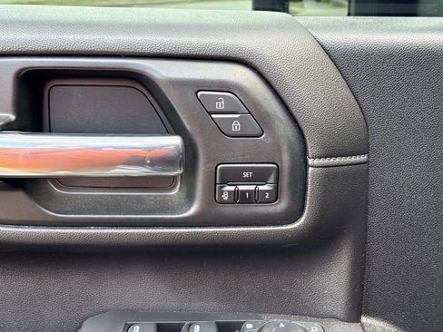 Used 2021 GMC Sierra 2500 Denali w/ Denali Ultimate Package AWD/4WD image 14