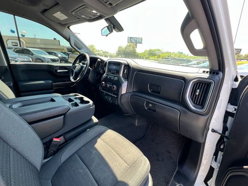 Used 2020 Chevrolet Silverado 1500 LT w/ Texas Edition image 13