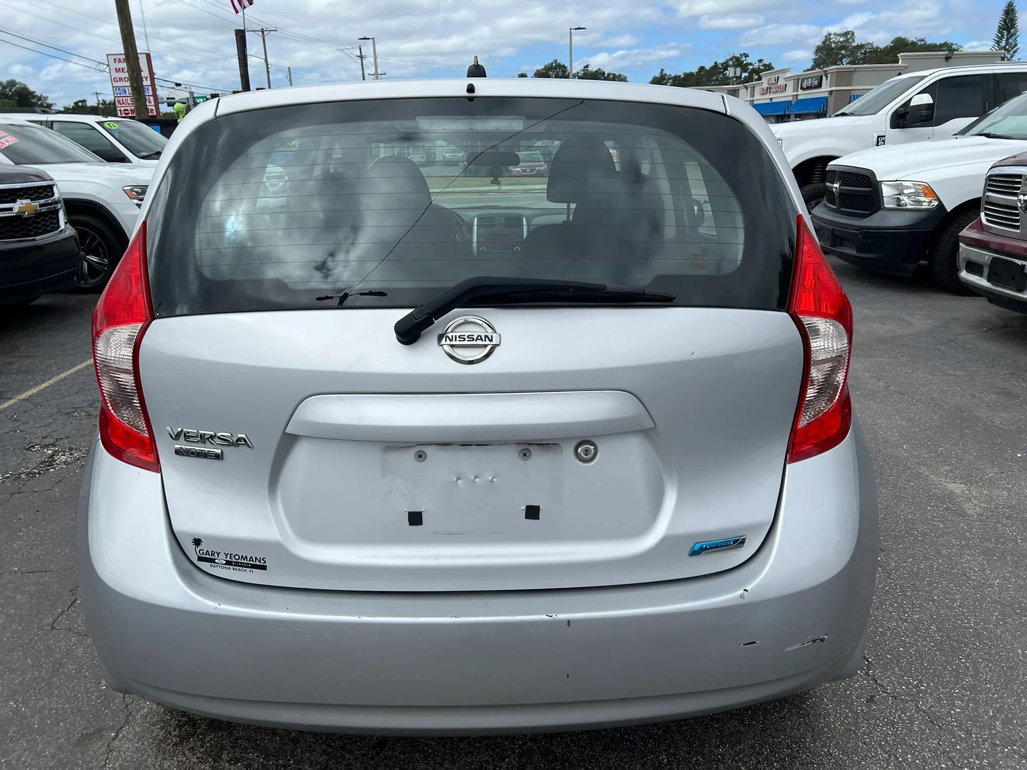 Used 2014 Nissan Versa Note S Plus FWD image 6
