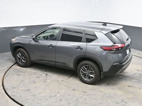 Used 2023 Nissan Rogue S image 27