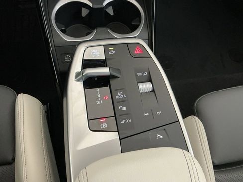 New 2026 BMW X1 xDrive28i w/ Technology Package image 14