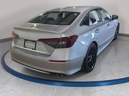 Certified 2025 Honda Civic Sport image 6