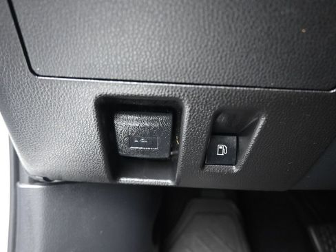 Used 2021 Toyota Highlander Limited AWD/4WD image 29
